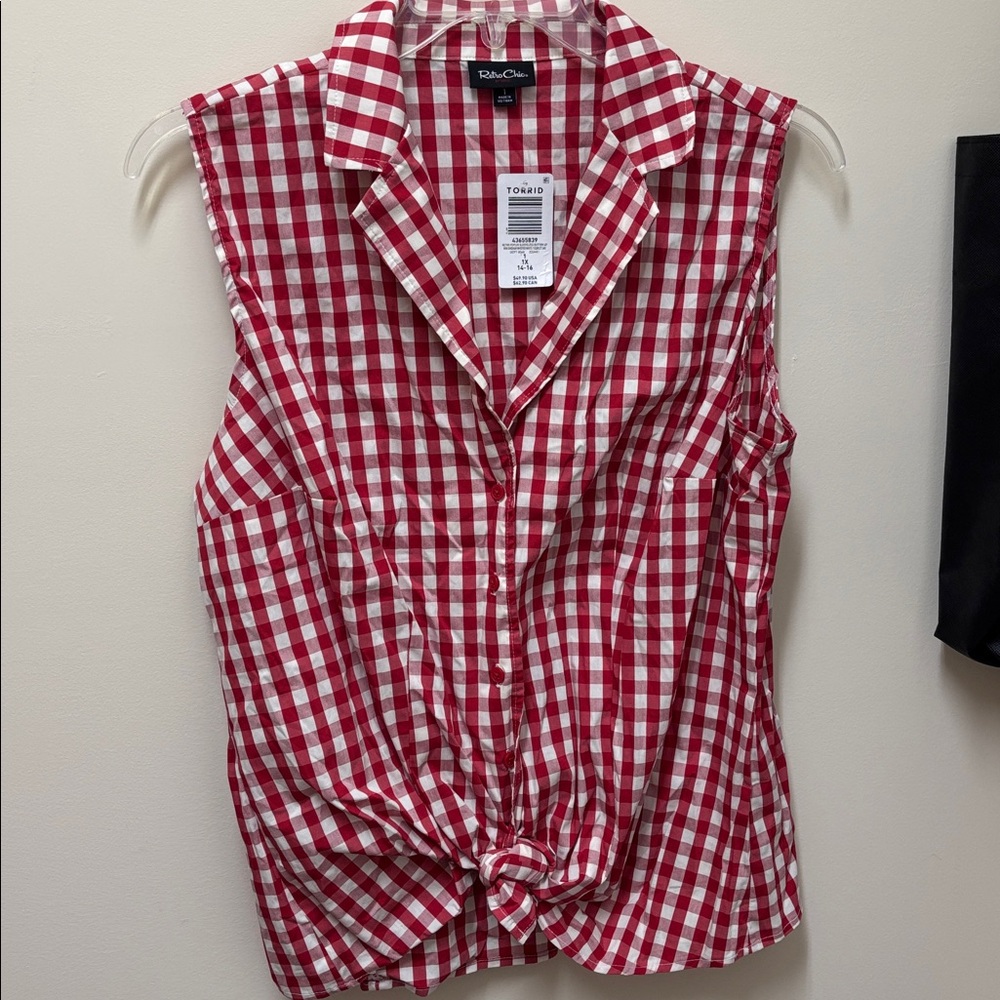 Chico's Red and White Checkered Sleeveless Top